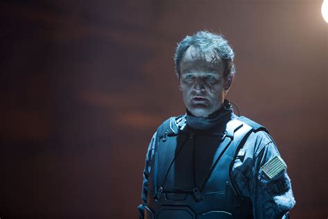 Terminator Genisys: John Connor (Jason Clarke) and Kyle Reese (Jai ...