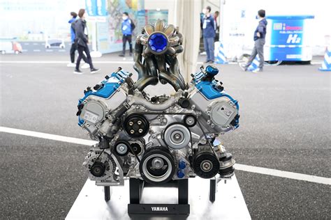 Toyota and Yamaha are developing a hydrogen-fueled V8 engine