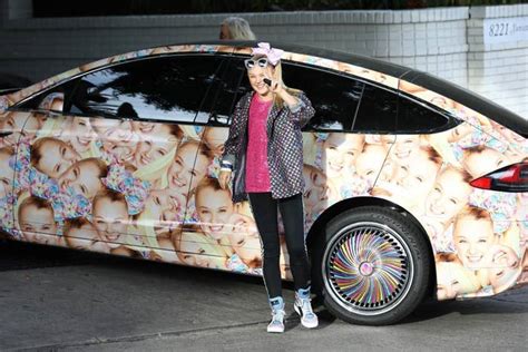 JoJo Siwa's Car Is Covered Entirely With Pictures Of Her Own Face