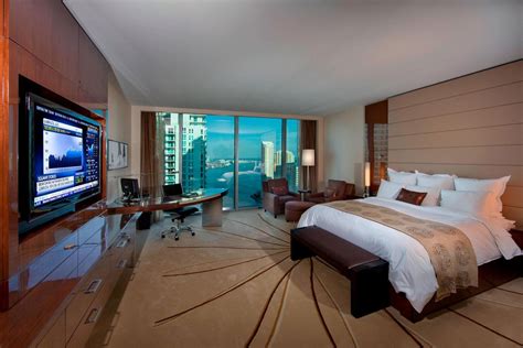 JW MARRIOTT MARQUIS MIAMI - Updated 2020 Prices, Hotel Reviews, and ...