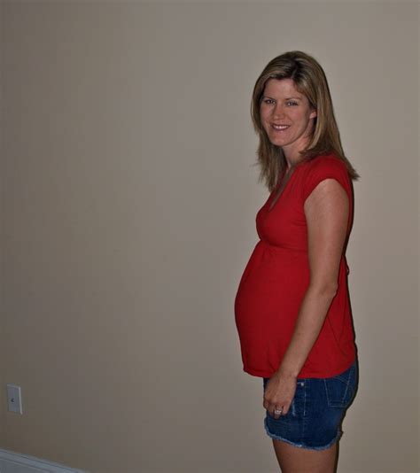 My Pregnancy: 23 Weeks - Happy Healthy Mama