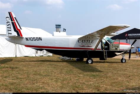 Liveries Requests - Castle Aviation Cessna 208 - Flightsim.to