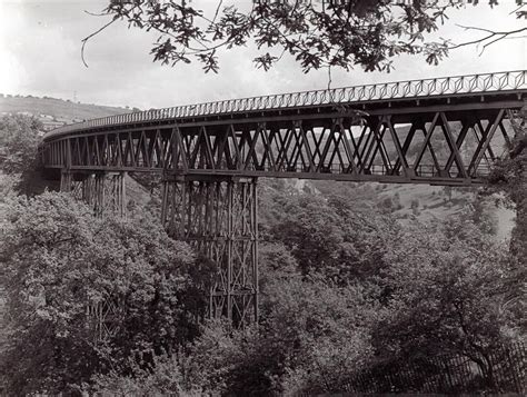 Crumlin Viaduct, Wales. 1852 by Thomas Kennard, demolshed 1967. : r/Bridges