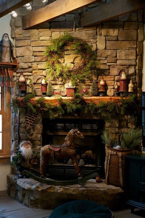 10 Marvelous Rustic Christmas Fireplace Mantel Decorating Ideas ...