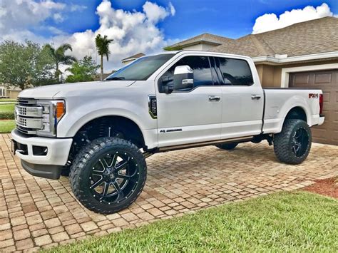 2017 Ford F-250 Platinum | Ford pickup trucks, Lifted ford trucks, Ford ...