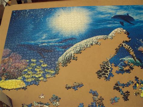 How to Build a 5000-Piece Ravensburger Jigsaw Puzzle - HobbyLark