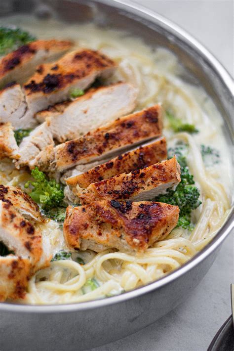 Chicken & Broccoli Linguine Alfredo | Jaylynn Little | Recipe ...