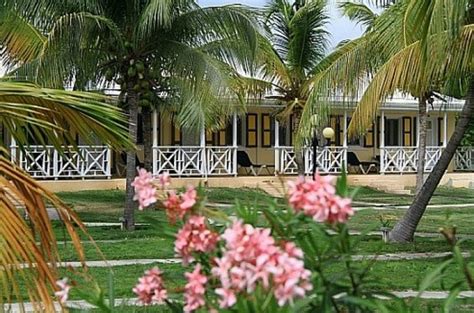 3 Best All-Inclusive Resorts in Anguilla (with Map & Photos) - Touropia