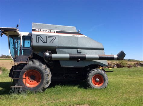 1981 GLEANER N7 For Sale In North Branch, Michigan | TractorHouse.com