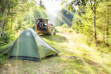 8 Minimalist Camping Tips to Keep it Simple and Cheap