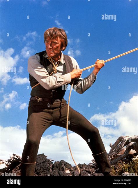 Kirk douglas way west 1967 hi-res stock photography and images - Alamy