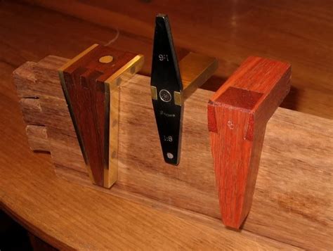 A couple of dovetail markers | Fine Woodworking Knots