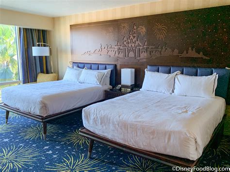 Disneyland Hotel 1 Bedroom Family Suite Floor Plan | www.resnooze.com