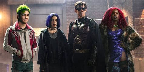 Titans: Geoff Johns Teases LGBT Hero For Next Season