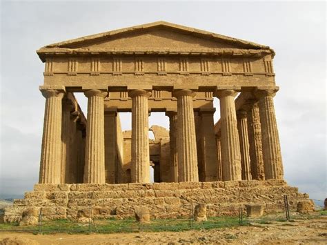 Culture Holiday Tour: Ancient Temples in Greece