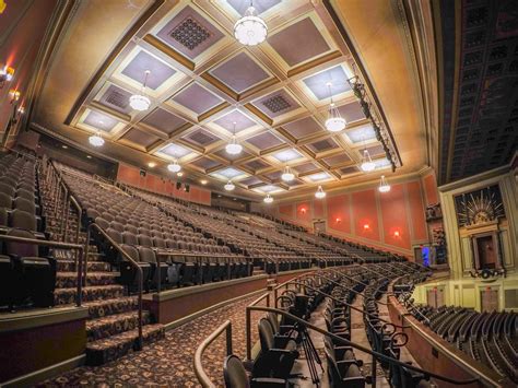 This 1920s Cincinnati Theatre Is an Architectural Feat of Greatness ...