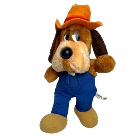 Vintage | Toys | Vintage Chuck E Cheese Plush Dog Jasper T Jowls 8s Toy ...