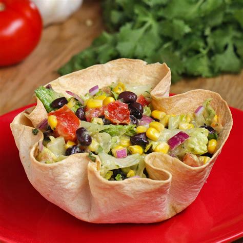 Tortilla Bowl Southwestern Salad Recipe by Maklano