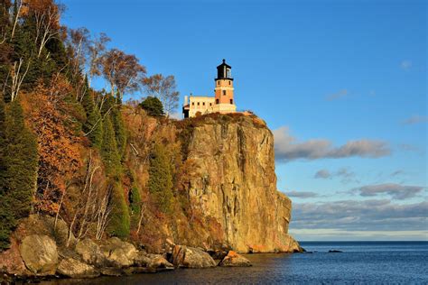 Split Rock Lighthouse in Two Harbors, Minnesota - Encircle Photos