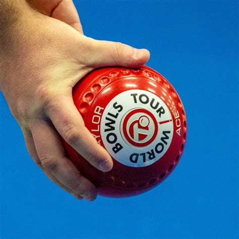 World Bowls Tour - YouTube