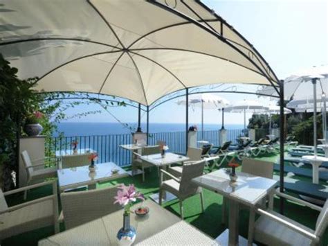 Best Price on Hotel Villa Maria Pia in Praiano + Reviews!