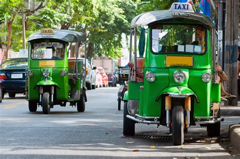 Tuk Tuks in Bangkok - 5 Tips to Ride a Tuk Tuk in Bangkok – Go Guides