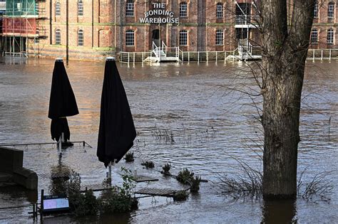 Ten flood warnings in place for Yorkshire after Storms Isha and Jocelyn ...