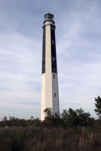 Cape Romain Lighthouse, South Carolina at Lighthousefriends.com