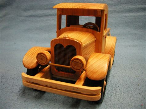 Keepsake Pickup Truck | Wooden toys, Wooden truck, Wood toys