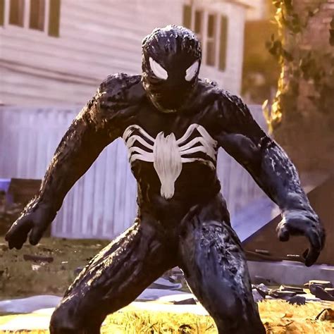 Spider-Man 2 PS5 Actor Teases Peter Parker's Addiction to Venom ...