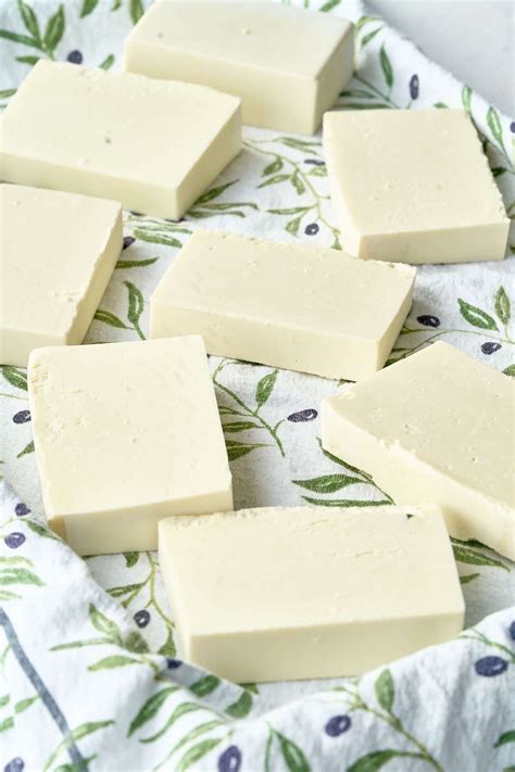 How to Make Castile Soap from Scratch: Easy Olive Oil Cold Process Recipe