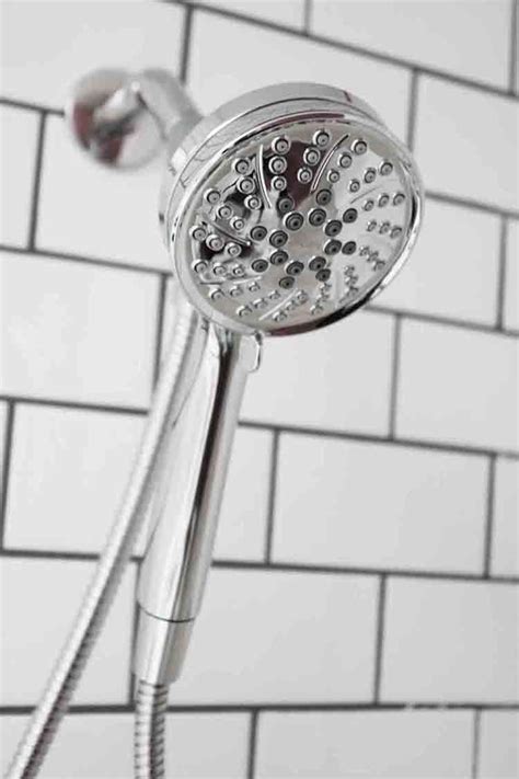 Simple Shower Head Upgrade With Moen Magnetix | Shower heads, Moen ...