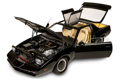 Knight Rider KITT With Light 1:24 Scale Diecast Replica Model ...