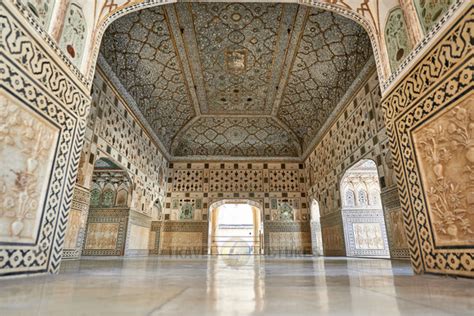 travel4pictures | inside Amer Fort, Jaipur | interior shot of Amer Fort