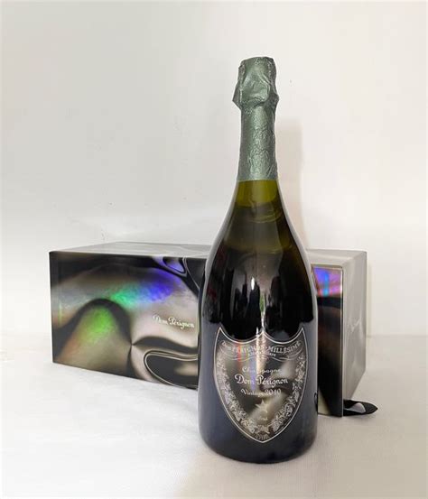 2010 Dom Pérignon Lady Gaga Limited Edition - Champagne - Catawiki