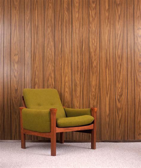 Why You Should Reconsider Wood Paneling | Wooden panelling, Wood panel ...