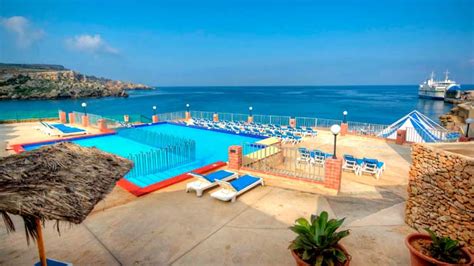 Paradise Bay Hotel Malta | Holidays to Malta | Broadway Travel