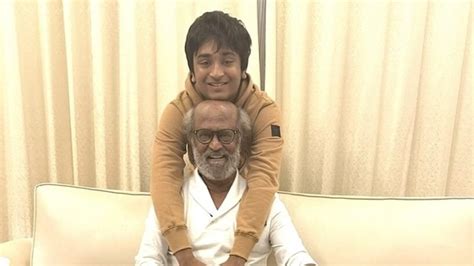 Aishwarya Rajinikanth shares candid pic of dad Rajinikanth with her ...