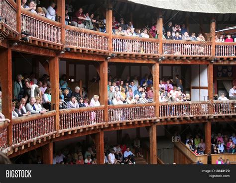 Globe Theatre Audience Image & Photo (Free Trial) | Bigstock