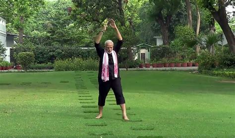 PM Modi Performs Yoga in Response to Virat Kohli's Fitness Challenge ...