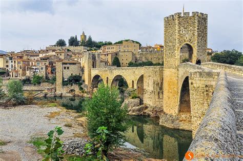 Puente medieval Besalu Hidden Places, Secret Places, Medieval, Girona ...