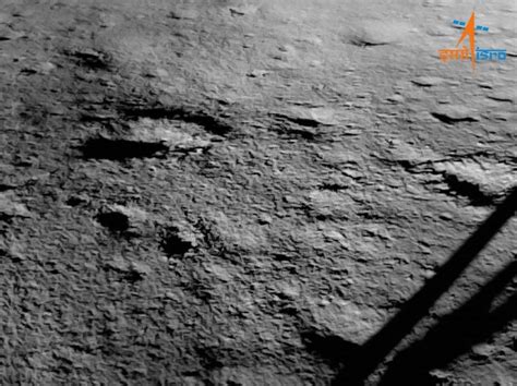 Chandrayaan-3: India lunar rover Pragyaan takes a walk on the Moon ...