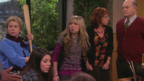 Watch iCarly (2007) Season 2 Episode 26: iCarly - iHave My Principals ...