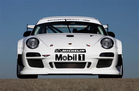 2010 Porsche 911 GT3 R Specs, Pictures & Engine Review