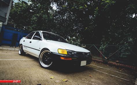 JDM low roller: Toyota Corolla 100 | The Daily Star