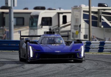 Cadillac seeks to make splash at Sebring — Car Racing Reporter