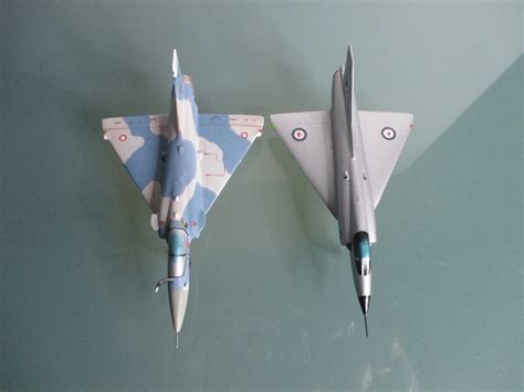 1/144 airbattle: VERSUS : Mirage III & Mirage 2000