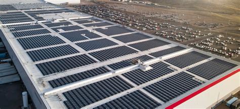 Tesla slashes size of Gigafactory solar array but says it will still ...