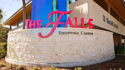 5 Facts about The Falls Shopping Mall | Miami.com | Miami Herald