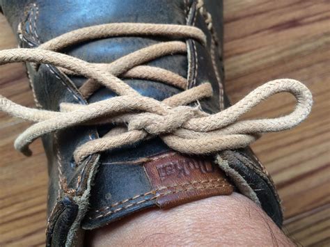 The Right Way to Tie Your Shoes | Page 2 | Survival Monkey Forums